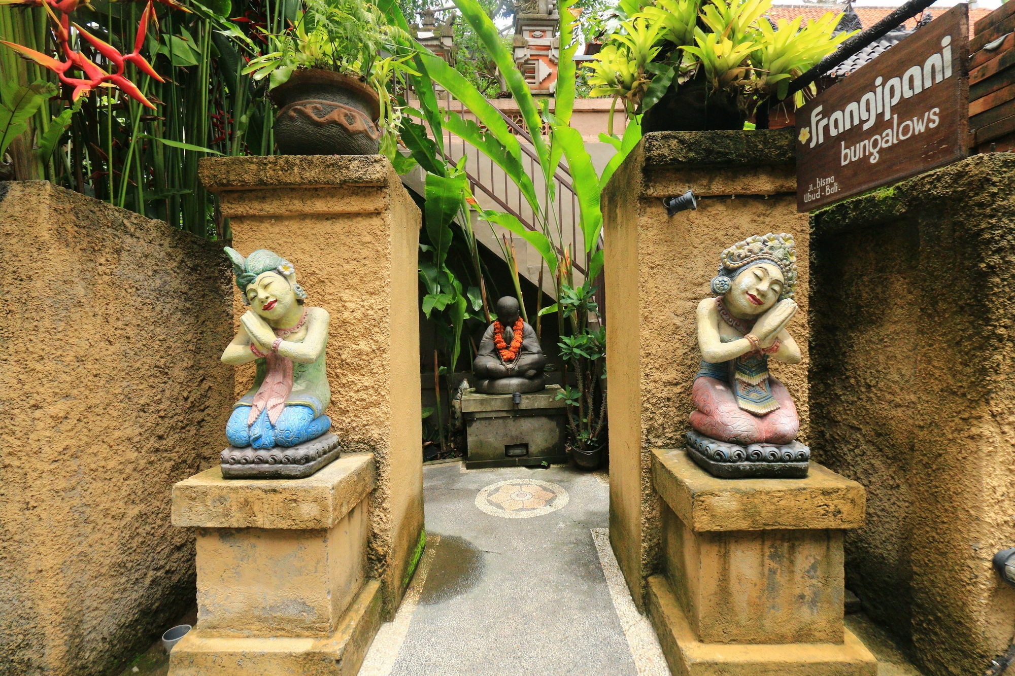 Frangipani Bungalow Ubud Exterior foto